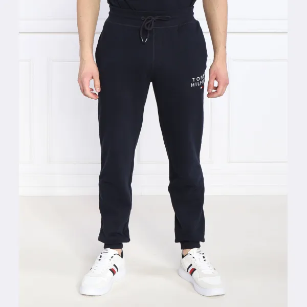 Спортивные брюки стандартного кроя Tommy Hilfiger, синий
Спортивные брюки стандартного кроя Tommy Hilfiger, синий