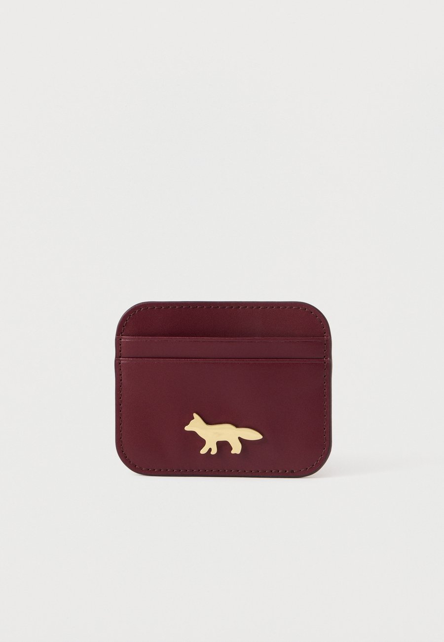 Кошелек Maison Kitsuné EDIE CARDHOLDER, Bordeaux
Кошелек Maison Kitsuné EDIE CARDHOLDER, Bordeaux