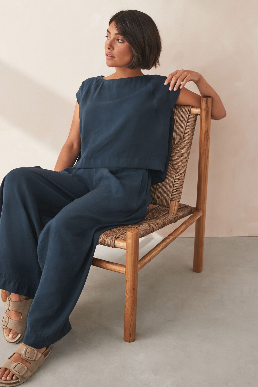 Свободный топ с короткими рукавами Next, синий
Свободный топ с короткими рукавами Next, синий