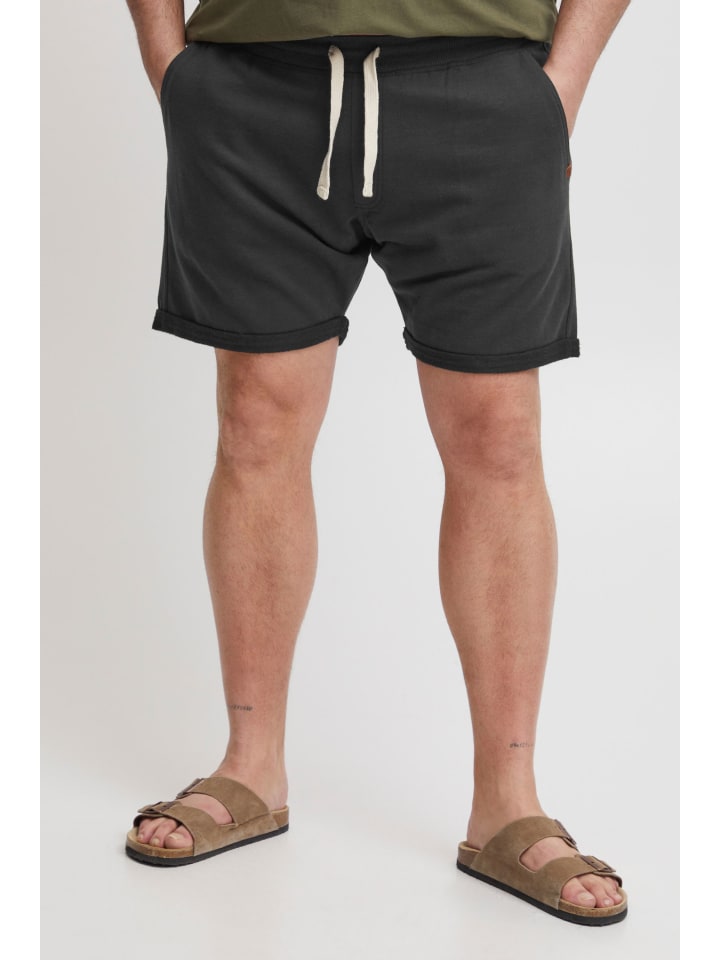 Тканевые шорты BLEND, цвет nachtschwarz
Тканевые шорты BLEND, цвет nachtschwarz