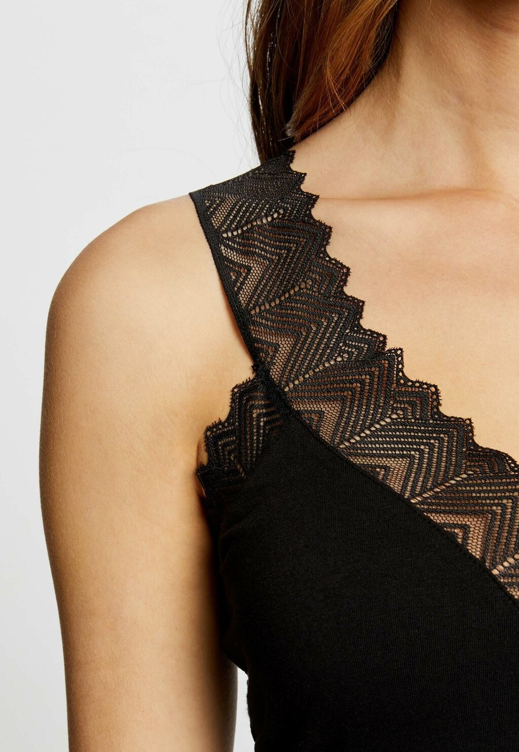 Топ Morgan, черный
Топ Morgan, черный