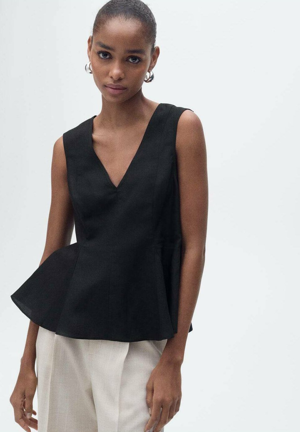 Топ PEP Mango, черный
Топ PEP Mango, черный