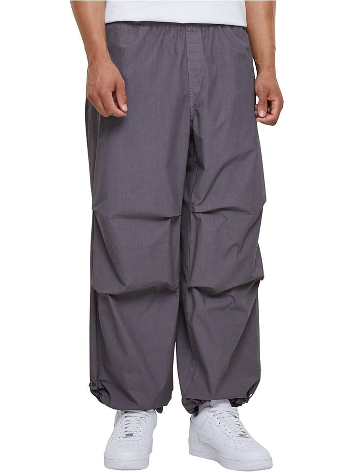 Urban Classics Серые брюки
Urban Classics Серые брюки