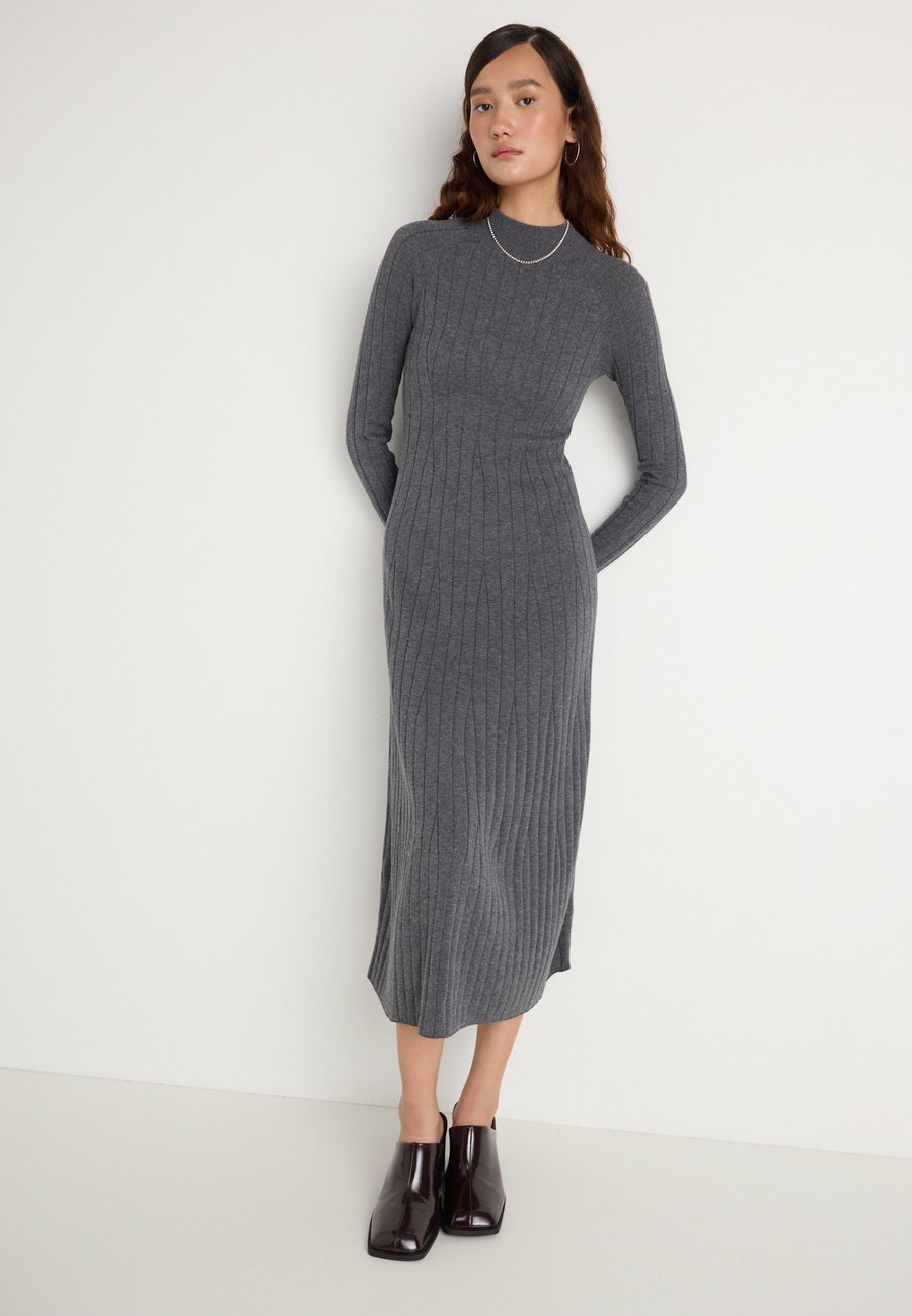 Платье Pepe Jeans CARLA DRESS, Dark Grey Marl/Mottled Dark Grey
Платье Pepe Jeans CARLA DRESS, Dark Grey Marl/Mottled Dark Grey