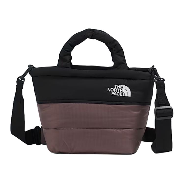 THE NORTH FACE Сумка через плечо Nuptse Recycled Nylon, мини-сумка женская Tawny Quartz & Black
THE NORTH FACE Сумка через плечо Nuptse Recycled Nylon, мини-сумка женская Tawny Quartz & Black