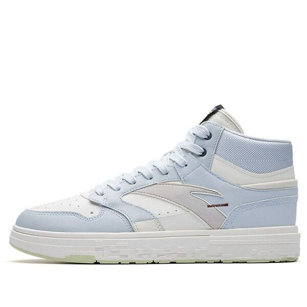 Кроссовки уличные непослушные высокие Anta, белый
Кроссовки уличные непослушные высокие Anta, белый