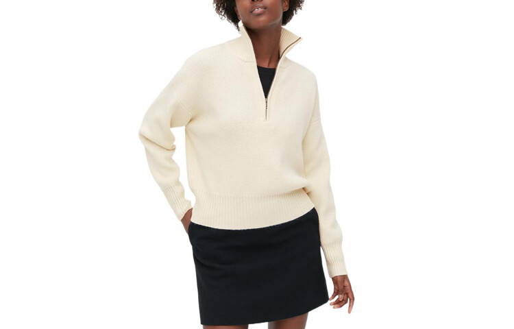 UNIQLO Женский трикотаж, Черный
UNIQLO Женский трикотаж, Черный