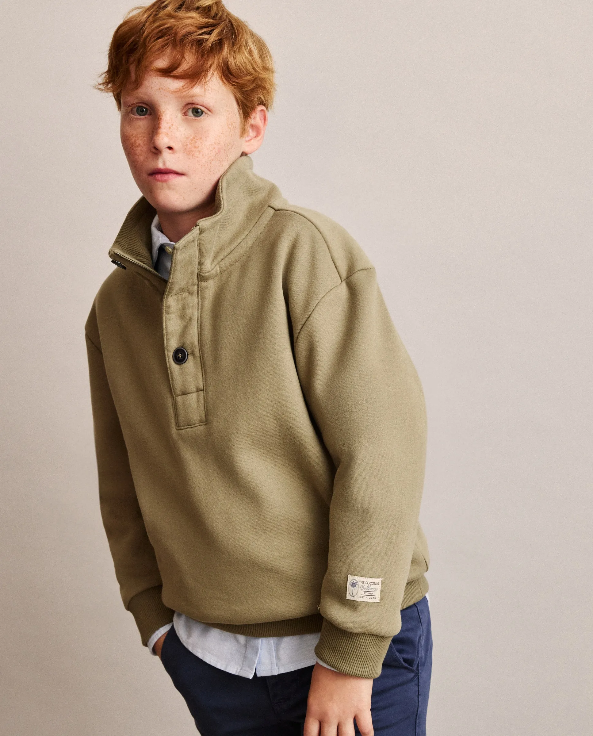 Детская толстовка поло на пуговицах и молнии Coconut El Corte Inglés, хаки
Детская толстовка поло на пуговицах и молнии Coconut El Corte Inglés, хаки