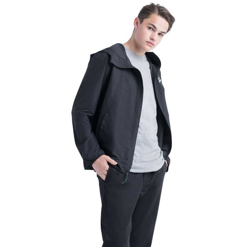 Куртка Herschel Voyage Wind, черный
Куртка Herschel Voyage Wind, черный
