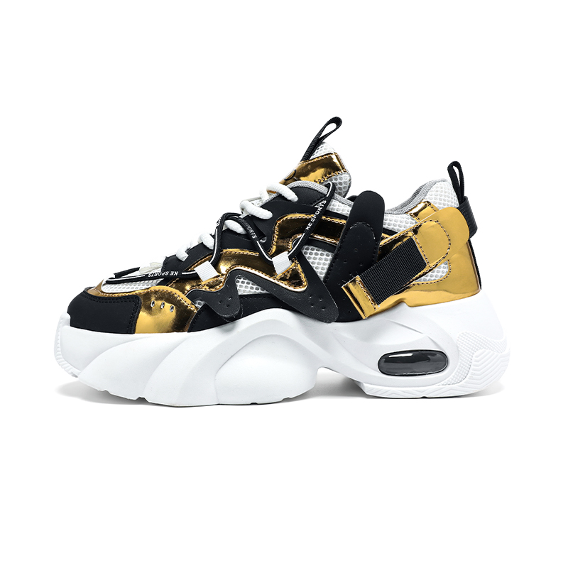 Низкие массивные кроссовки мужские PLAY COBBLER, White Black
Низкие массивные кроссовки мужские PLAY COBBLER, White Black