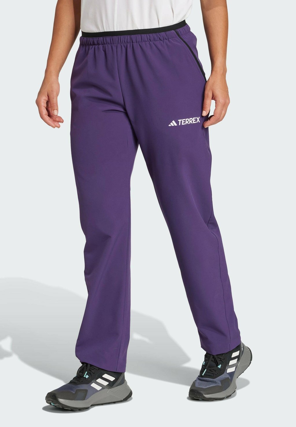 Спортивные штаны LITEFLEX Adidas Terrex, фиолетовый
Спортивные штаны LITEFLEX Adidas Terrex, фиолетовый