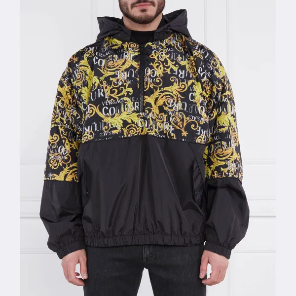 Куртка стандартного кроя Versace, черный
Куртка стандартного кроя Versace, черный