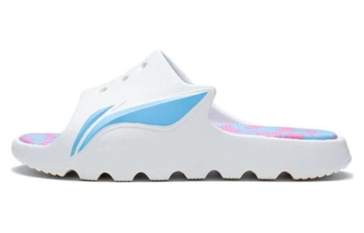 Шлепанцы мужские молочно-белые/лунные бело-голубые Lining
Шлепанцы мужские молочно-белые/лунные бело-голубые Lining