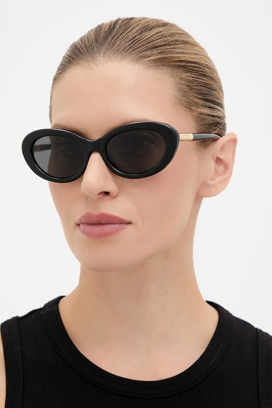 Солнцезащитные очки Dolce & Gabbana, черный
Солнцезащитные очки Dolce & Gabbana, черный