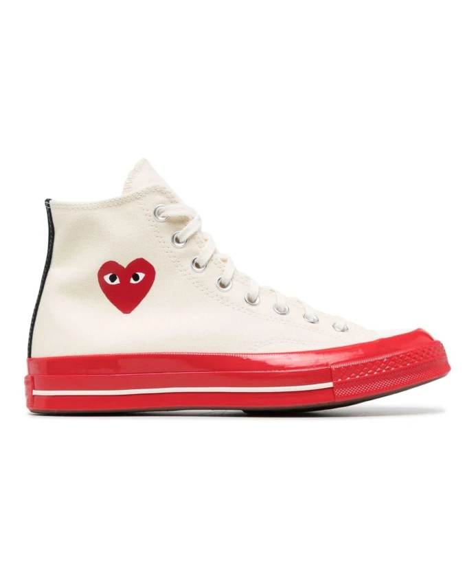 Высокие кроссовки Chuck Taylor 1970-х годов Comme Des Garã§Ons Play, белый
Высокие кроссовки Chuck Taylor 1970-х годов Comme Des Garã§Ons Play, белый