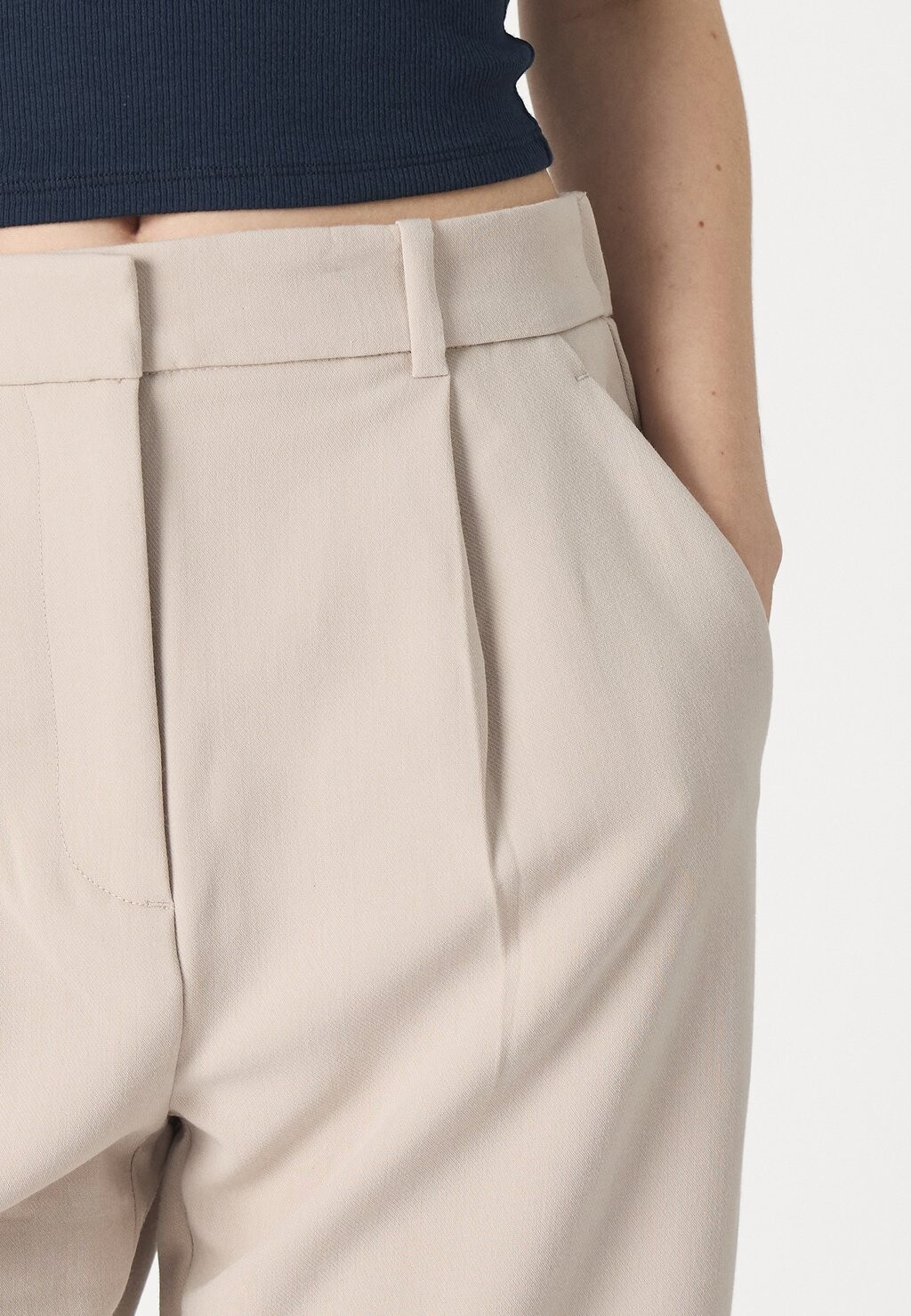 Тканевые брюки CLASSIC RELAXED STRAIGHT Abercrombie & Fitch, коричневый
Тканевые брюки CLASSIC RELAXED STRAIGHT Abercrombie & Fitch, коричневый