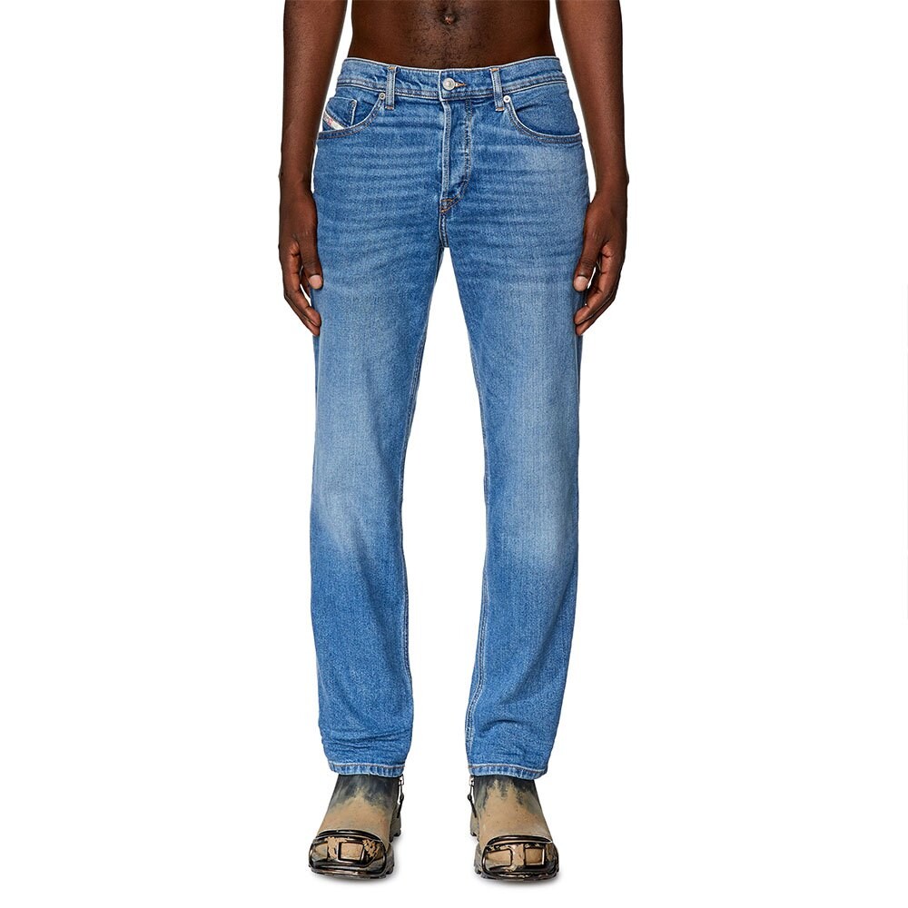 Джинсы Diesel 2023 Finitive, синий
Джинсы Diesel 2023 Finitive, синий