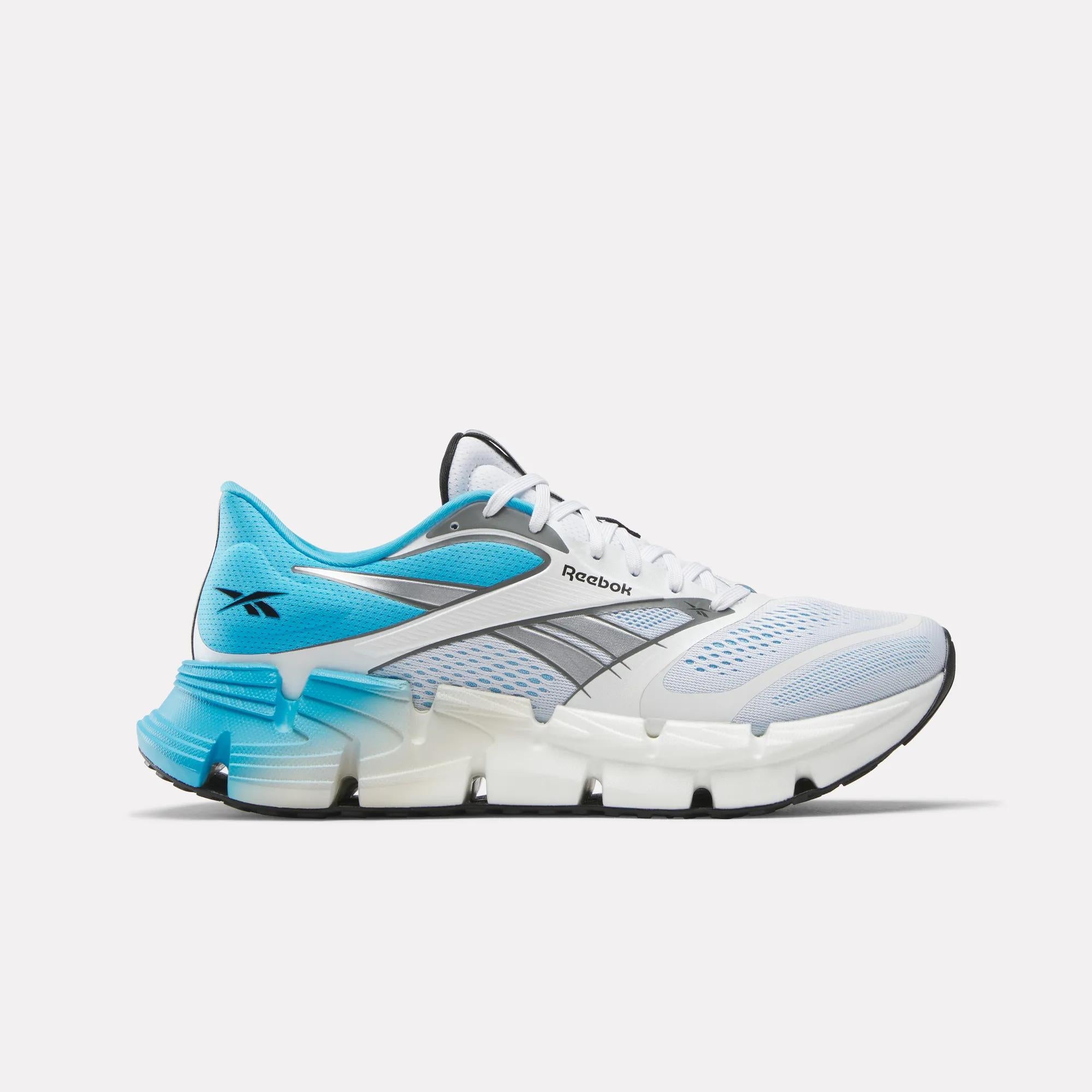 Мужские кроссовки Reebok Floatzig 2, голубой/черный/белый
Мужские кроссовки Reebok Floatzig 2, голубой/черный/белый