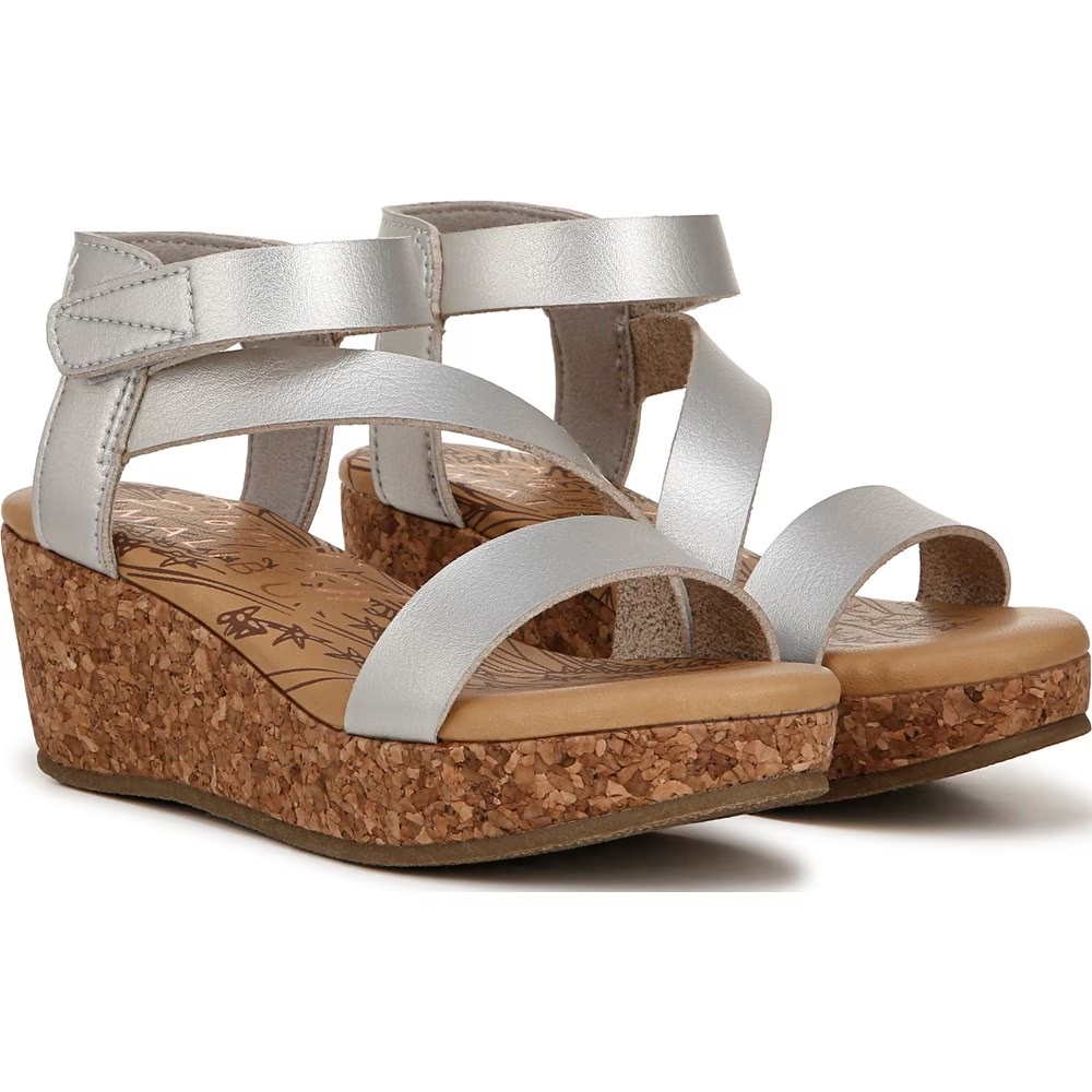 Детские сандалии на танкетке Blowfish Malibu loverli-k для маленьких/больших детей, silver faux leather
Детские сандалии на танкетке Blowfish Malibu loverli-k для маленьких/больших детей, silver faux leather