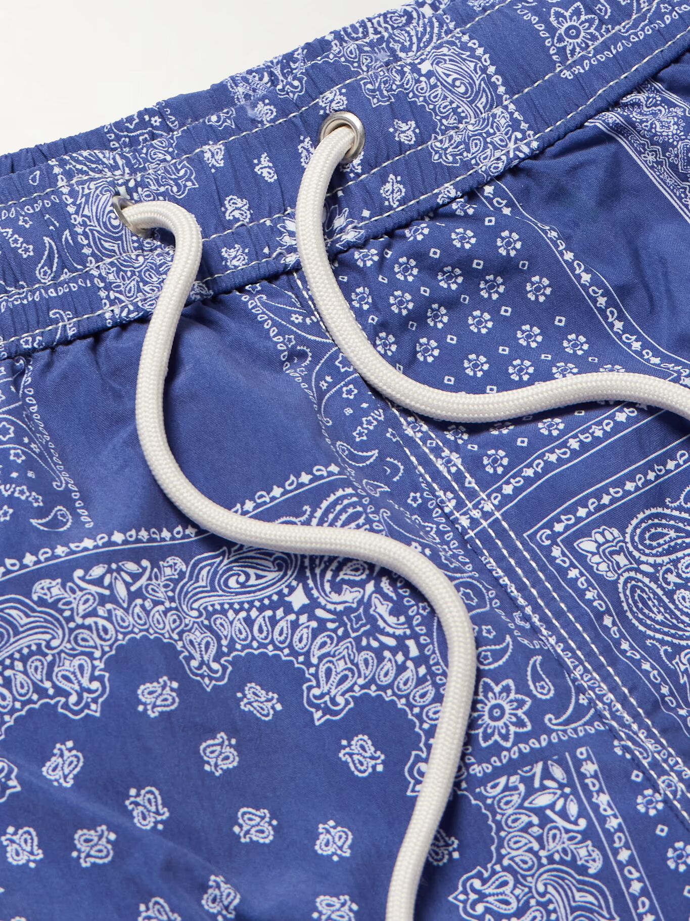 Плавки-шорты прямого покроя средней длины с принтом HARTFORD, синий
Плавки-шорты прямого покроя средней длины с принтом HARTFORD, синий