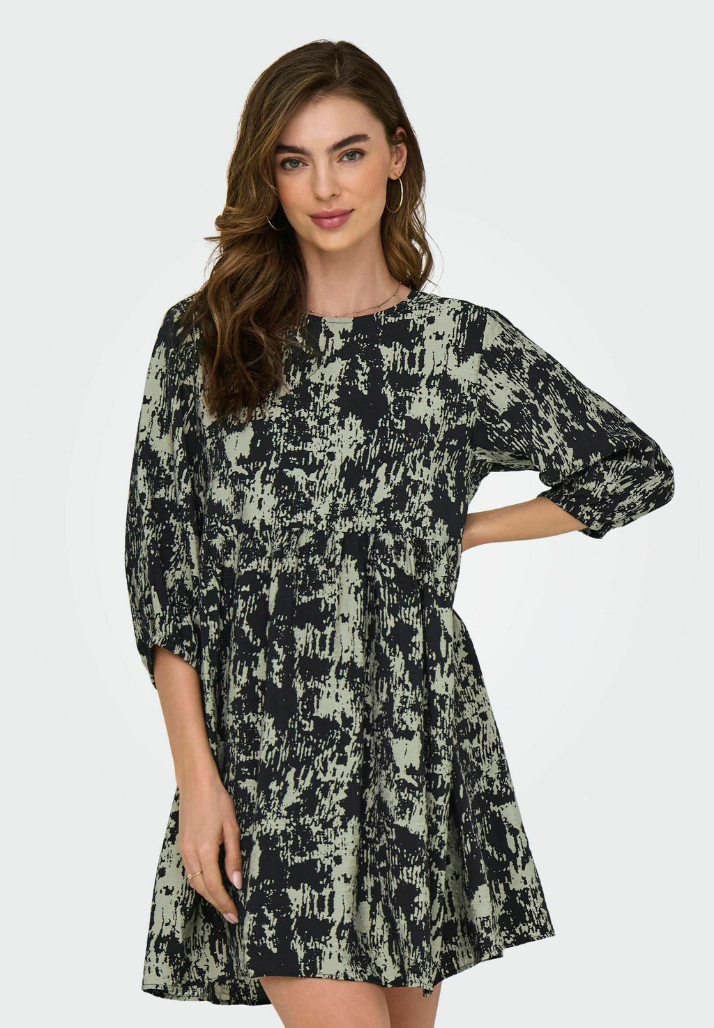 Повседневное платье BARBARA KURZES JDY, черный
Повседневное платье BARBARA KURZES JDY, черный