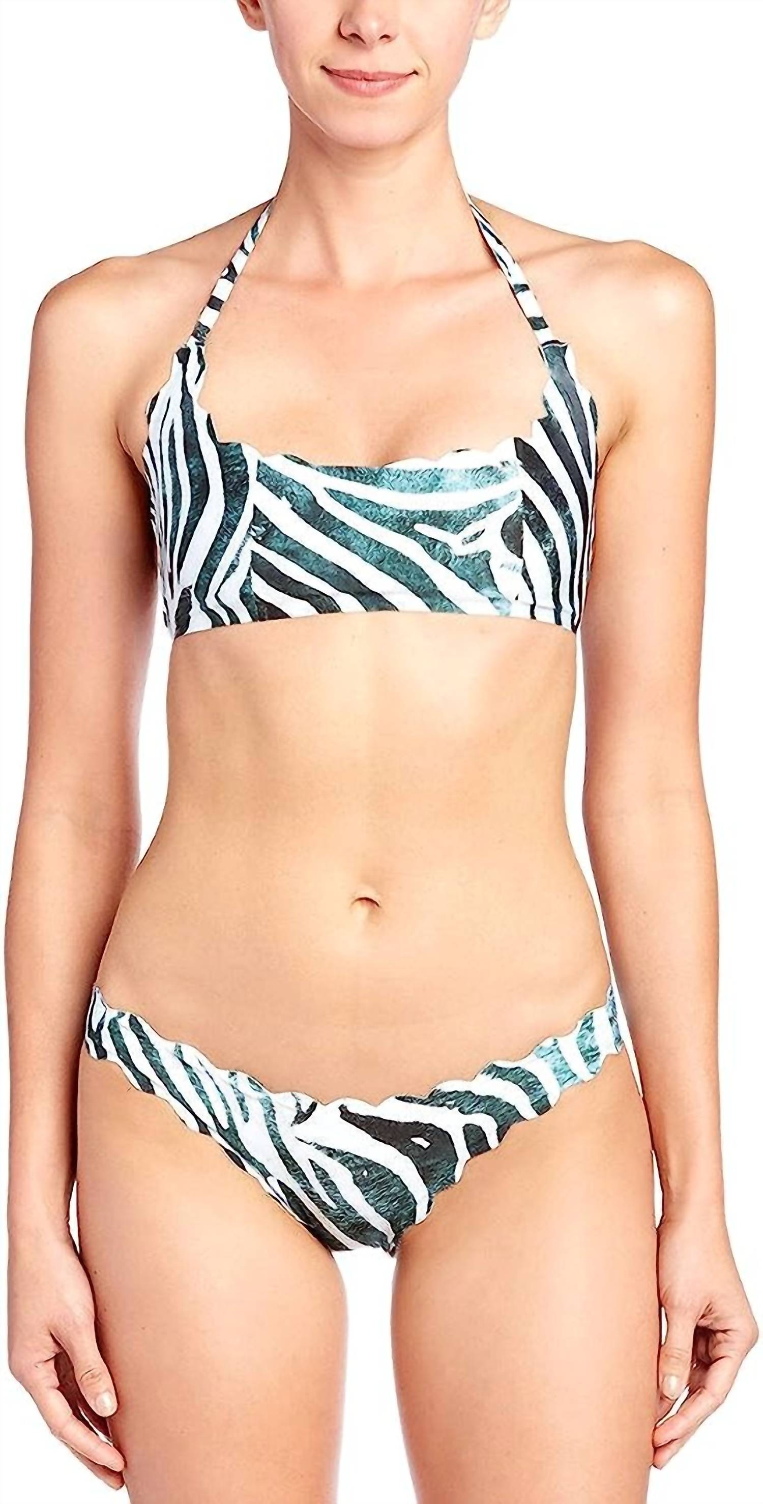 Женский купальник Dreamy Blue Reversible Seamless Full Bikini Bottom в цвете Multi PQ Swim
Женский купальник Dreamy Blue Reversible Seamless Full Bikini Bottom в цвете Multi PQ Swim