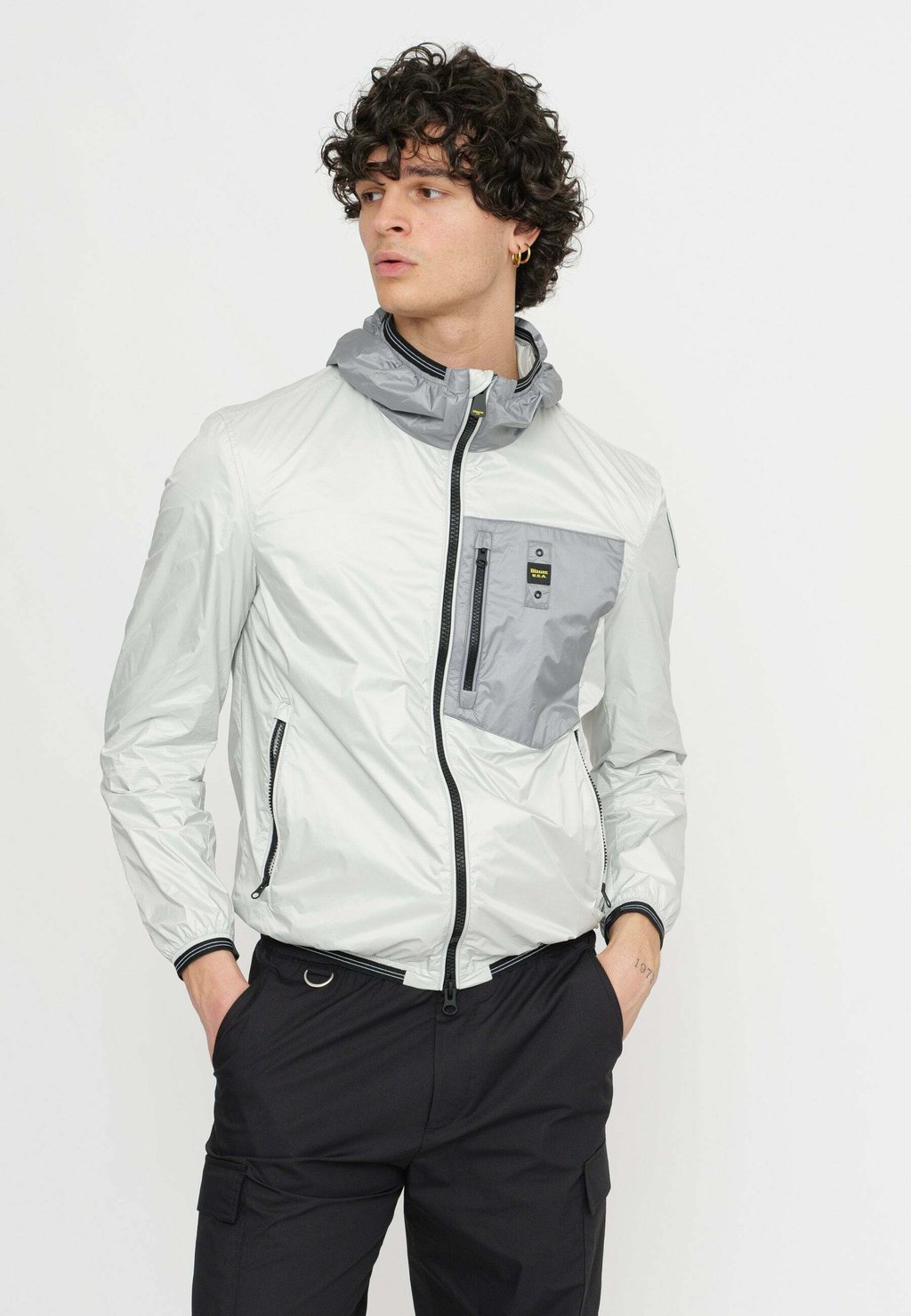 Летняя куртка Blauer, серый
Летняя куртка Blauer, серый