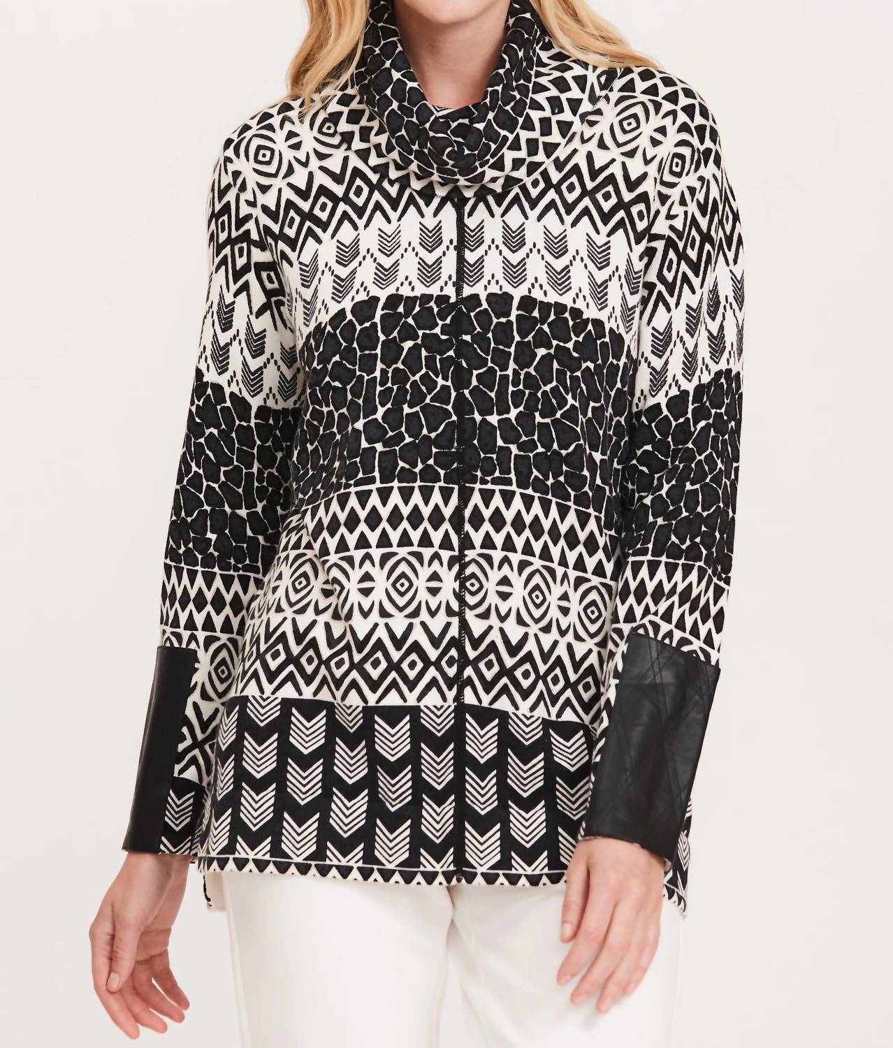 Топ Inca с длинными рукавами в разноцветной гамме Tyler Boe, мультиколор
Топ Inca с длинными рукавами в разноцветной гамме Tyler Boe, мультиколор