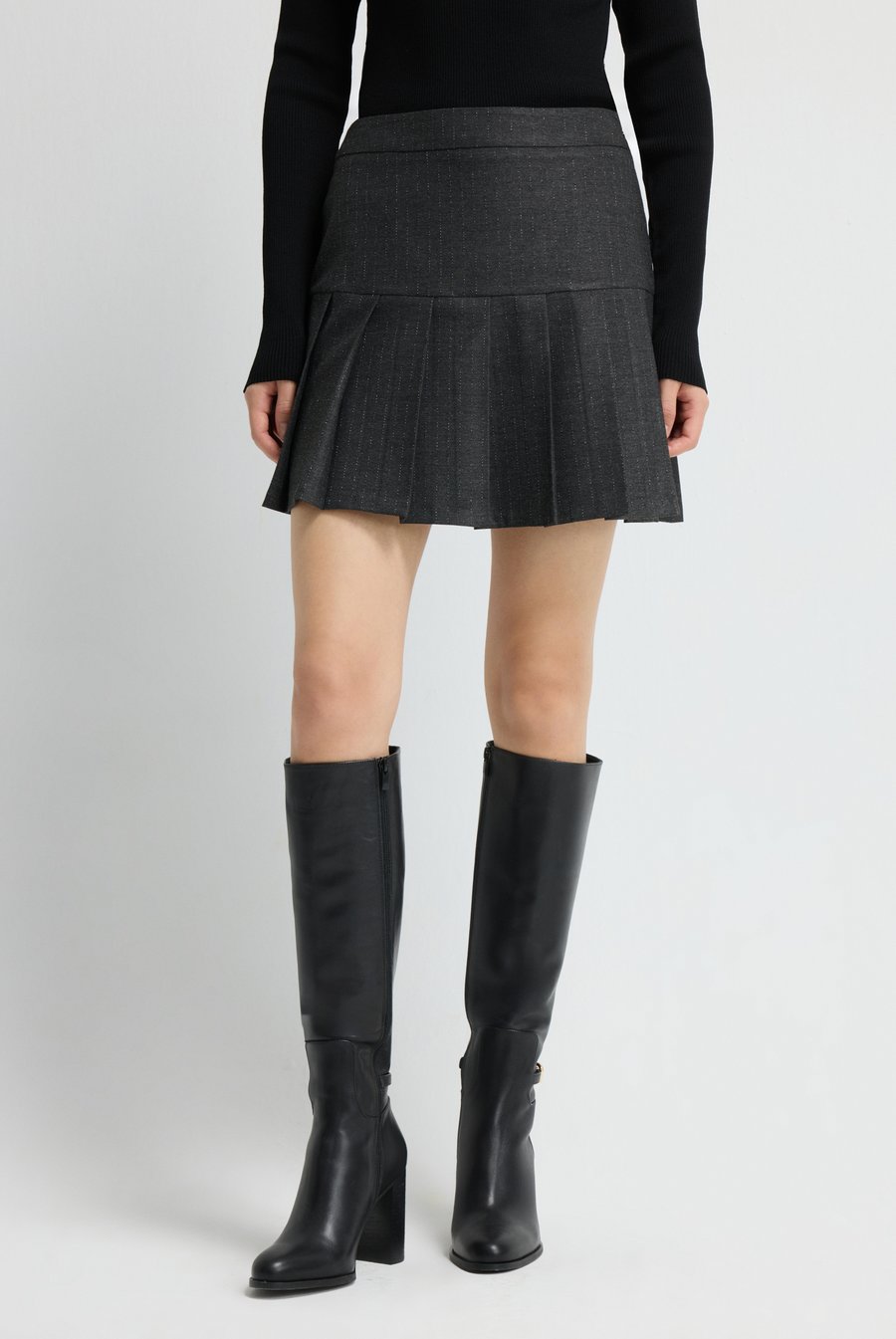 Юбка adL Pleated skirt, Striped Anthracite/Anthracite
Юбка adL Pleated skirt, Striped Anthracite/Anthracite