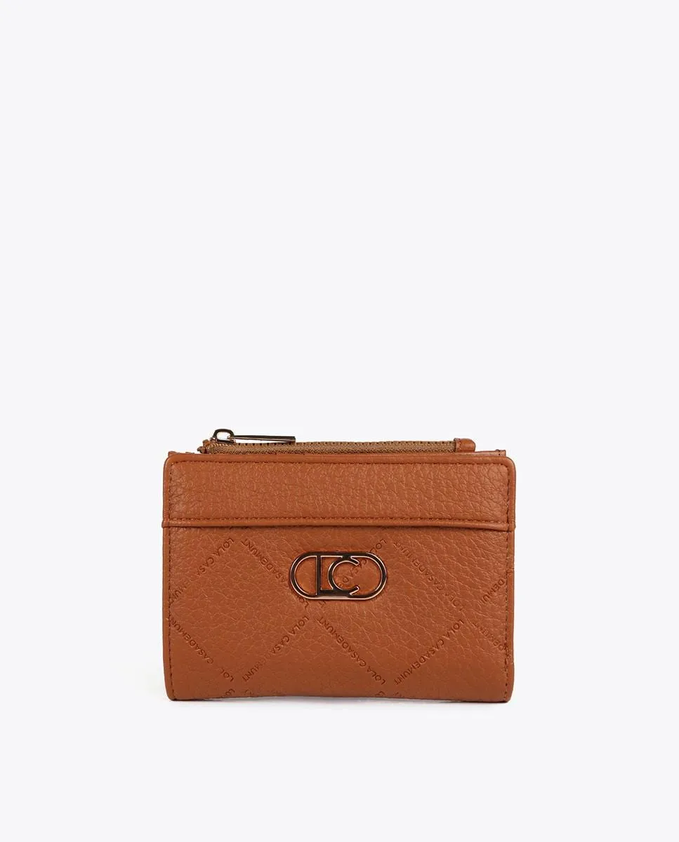 Женский кошелёк с несколькими отделениями на молнии Lola Casademunt, коричневый
Женский кошелёк с несколькими отделениями на молнии Lola Casademunt, коричневый