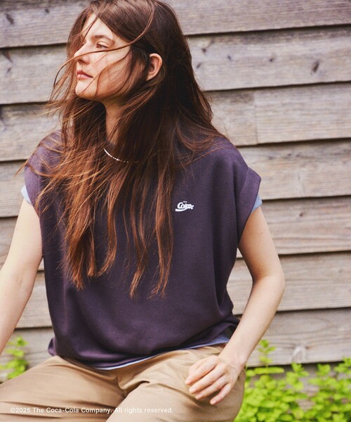 Coca Cola Футболка мини из флиса с французским рукавом и блестками, Coca-Cola, угольно-серый
Coca Cola Футболка мини из флиса с французским рукавом и блестками, Coca-Cola, угольно-серый