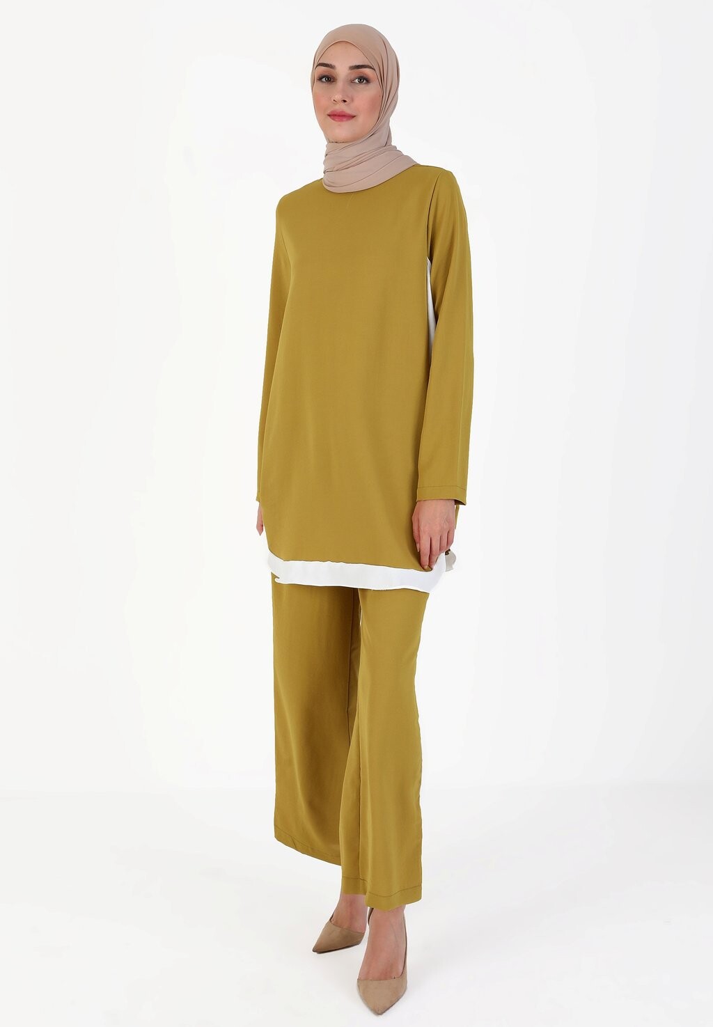 Комплект REFKA SET Modanisa, оливковый
Комплект REFKA SET Modanisa, оливковый