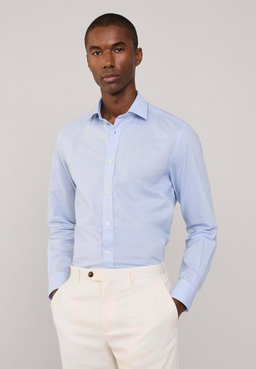 Рубашка SOFT EOE Façonnable, светло-голубой
Рубашка SOFT EOE Façonnable, светло-голубой