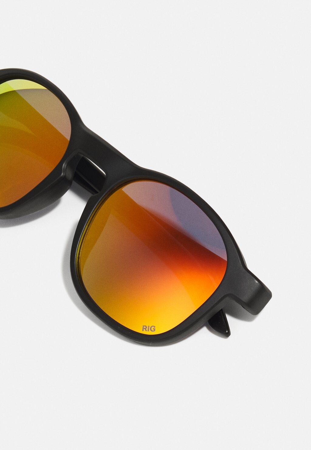 Солнцезащитные очки Heat Reflect Unisex Sweet Protection, черный
Солнцезащитные очки Heat Reflect Unisex Sweet Protection, черный