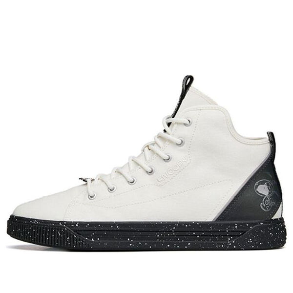 Кроссовки x snoopy skateboarding series кроссовки высокие Anta, белый
Кроссовки x snoopy skateboarding series кроссовки высокие Anta, белый