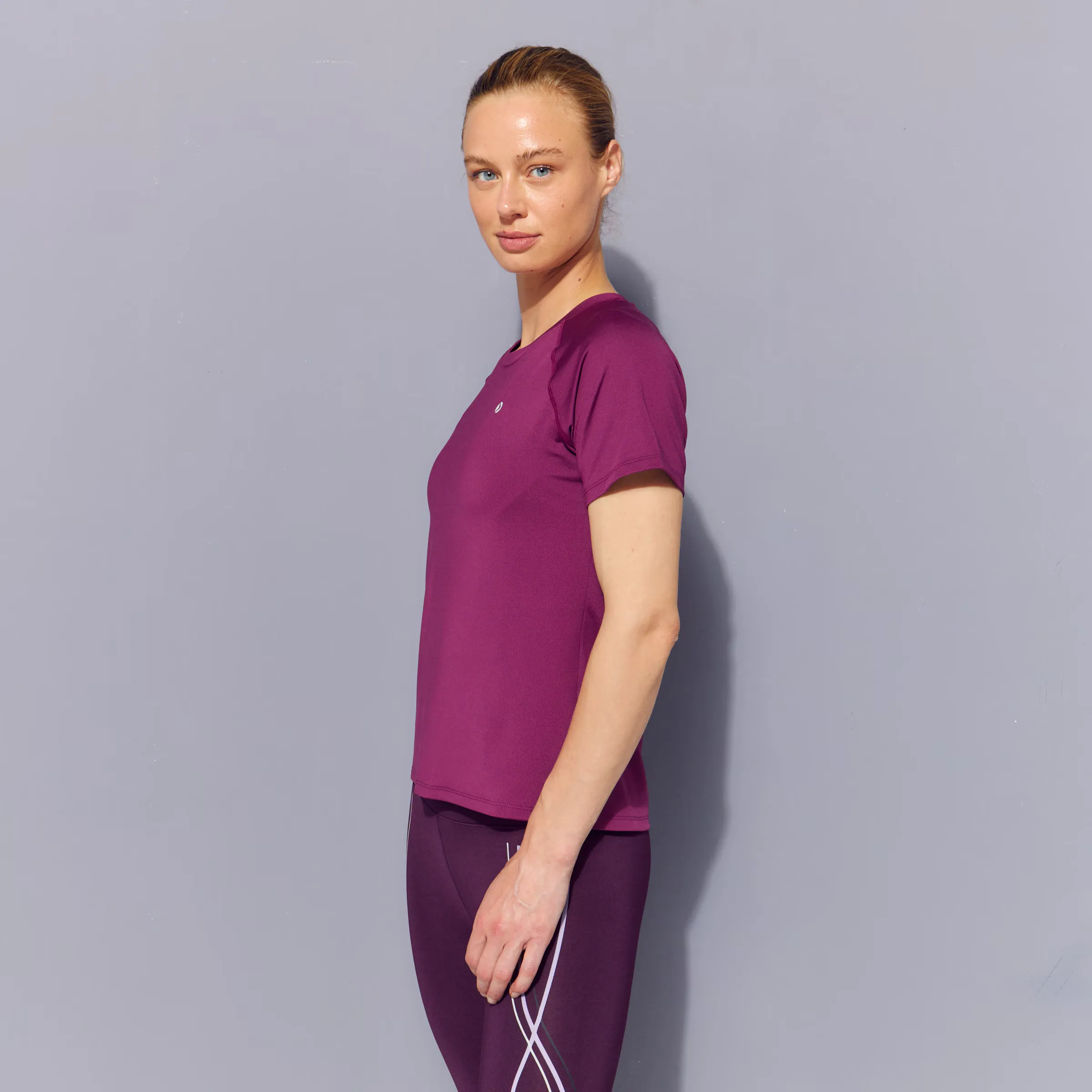 Женская беговая футболка Boomerang, цвет 200 Rosa
Женская беговая футболка Boomerang, цвет 200 Rosa