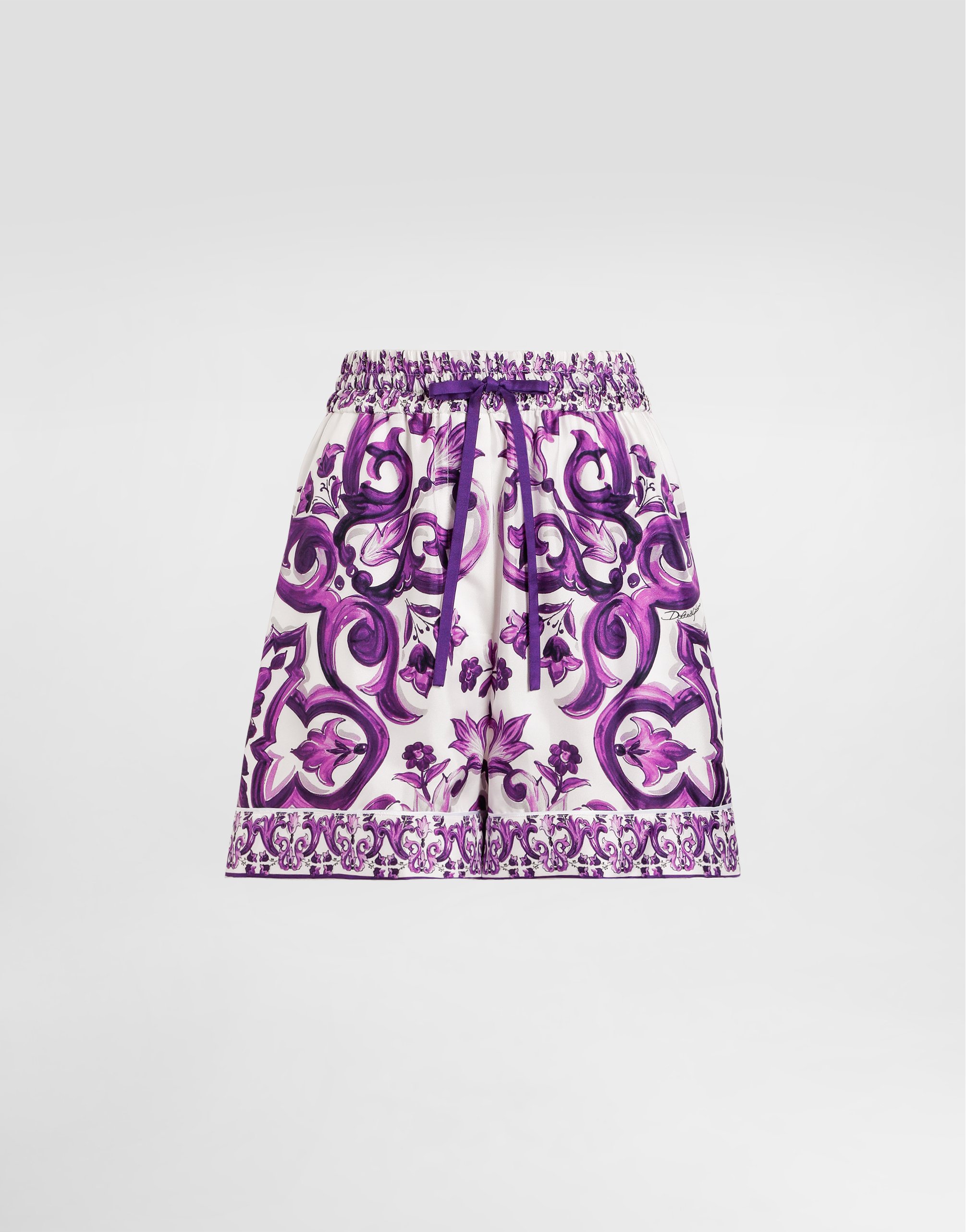 Шорты из саржи с принтом майолика Dolce & Gabbana, мультиколор
Шорты из саржи с принтом майолика Dolce & Gabbana, мультиколор