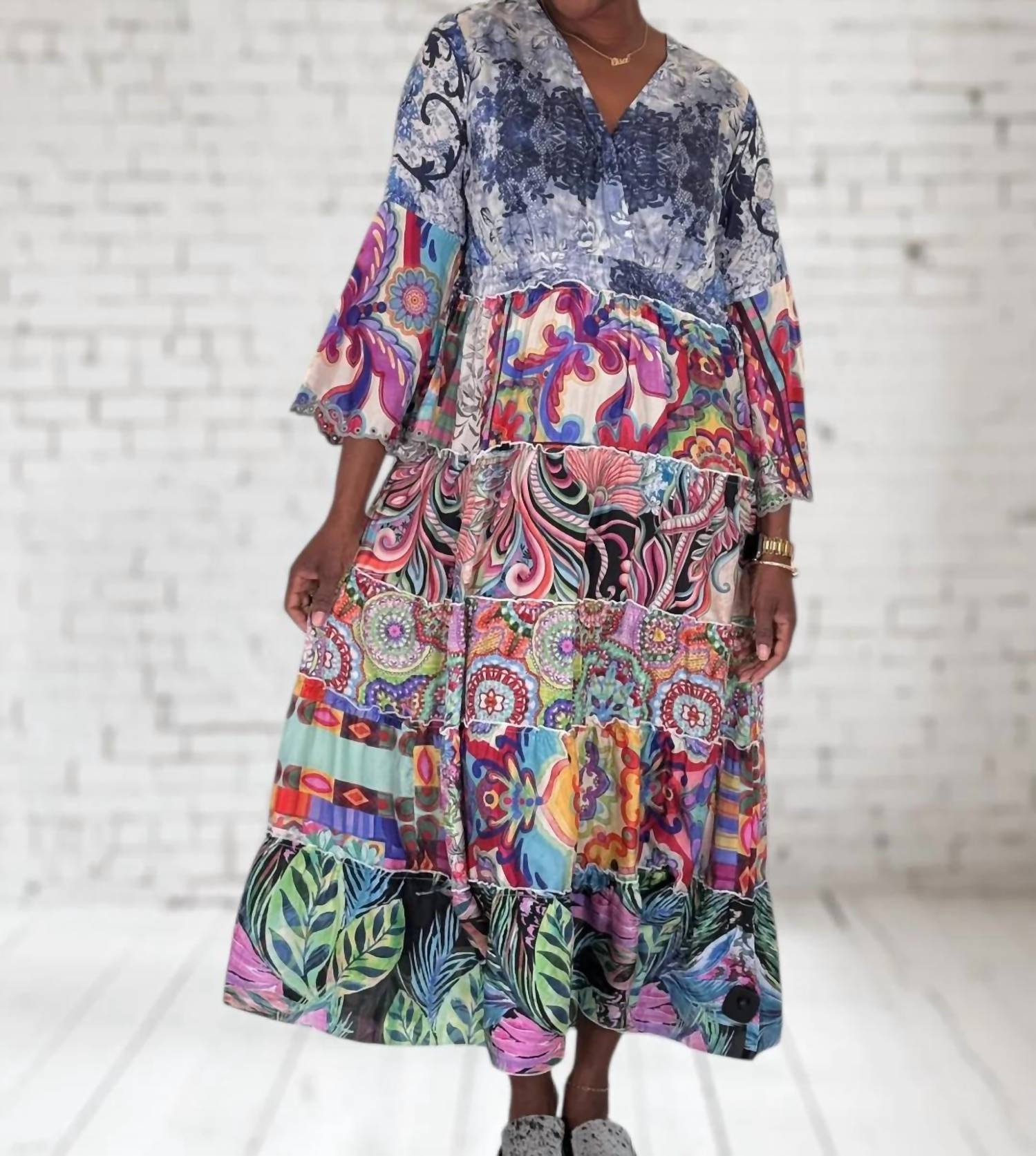 Платье Dibble многослойное в мультиколоре Johnny Was
Платье Dibble многослойное в мультиколоре Johnny Was