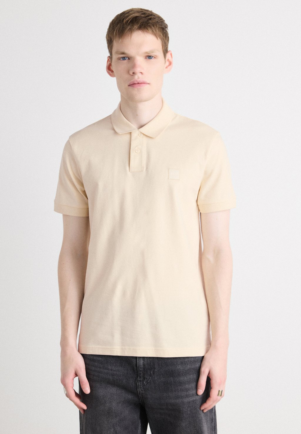 Рубашка поло PASSENGER BOSS, светло-желтый
Рубашка поло PASSENGER BOSS, светло-желтый