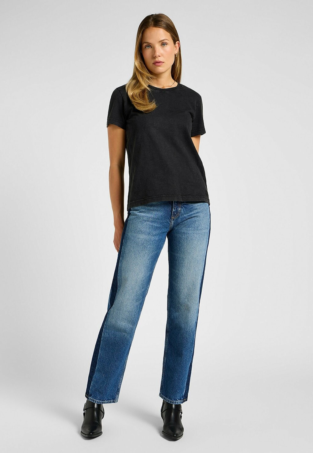 Базовая футболка PERFECT Lee, черный
Базовая футболка PERFECT Lee, черный