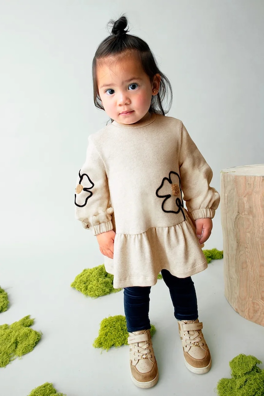 Детское платье Mayoral, бежевый
Детское платье Mayoral, бежевый