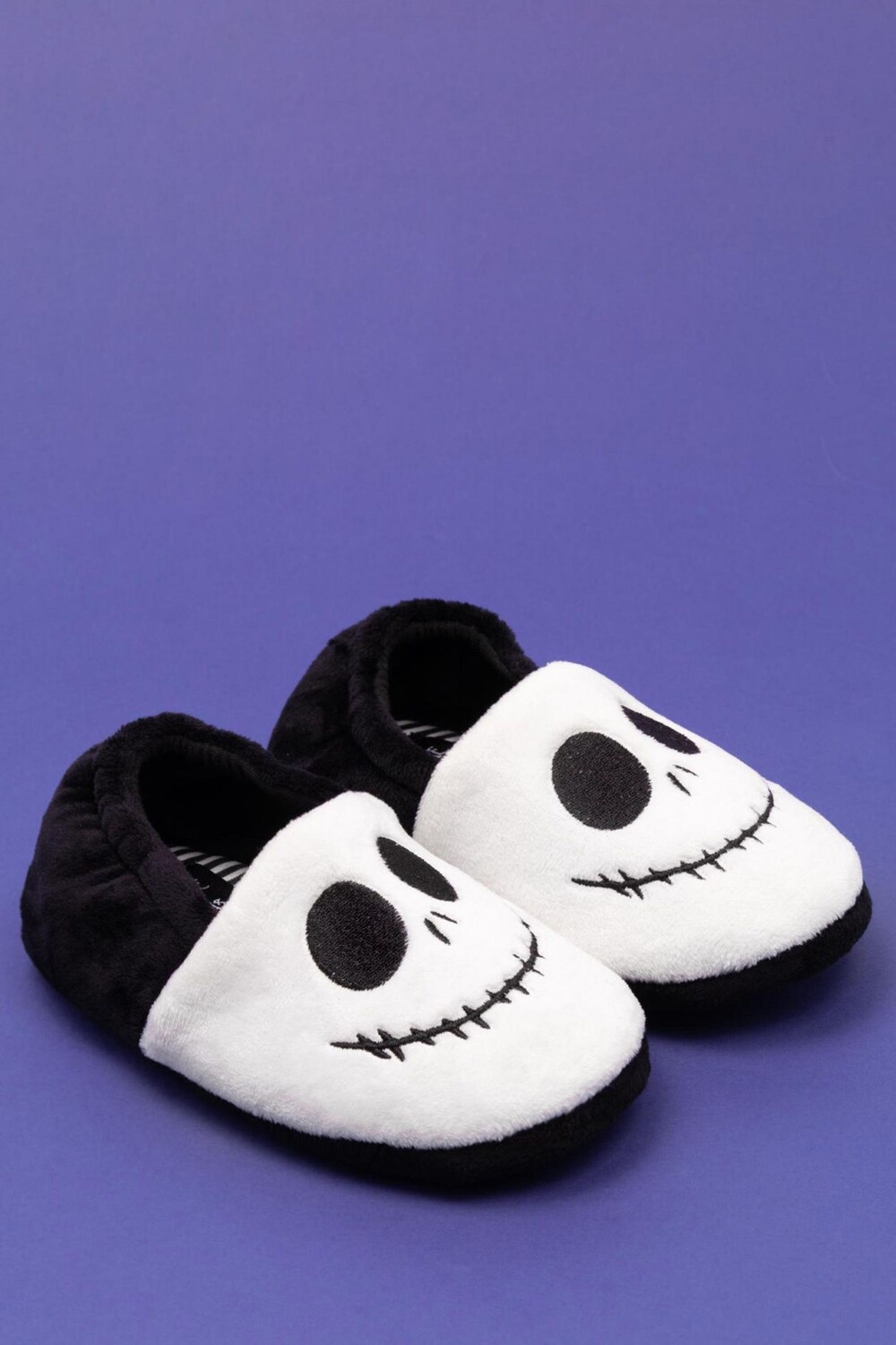 Пушистые детские тапочки Vanilla Underground, белый
Пушистые детские тапочки Vanilla Underground, белый