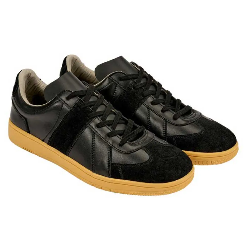 Кроссовки Brandit BW, черный
Кроссовки Brandit BW, черный