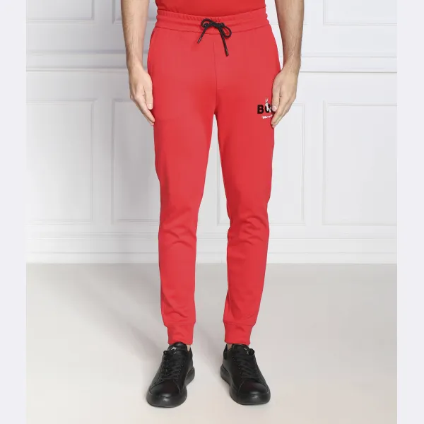 Спортивные штаны стандартного кроя в форме зайца Boss x Looney Tunes Boss, красный
Спортивные штаны стандартного кроя в форме зайца Boss x Looney Tunes Boss, красный