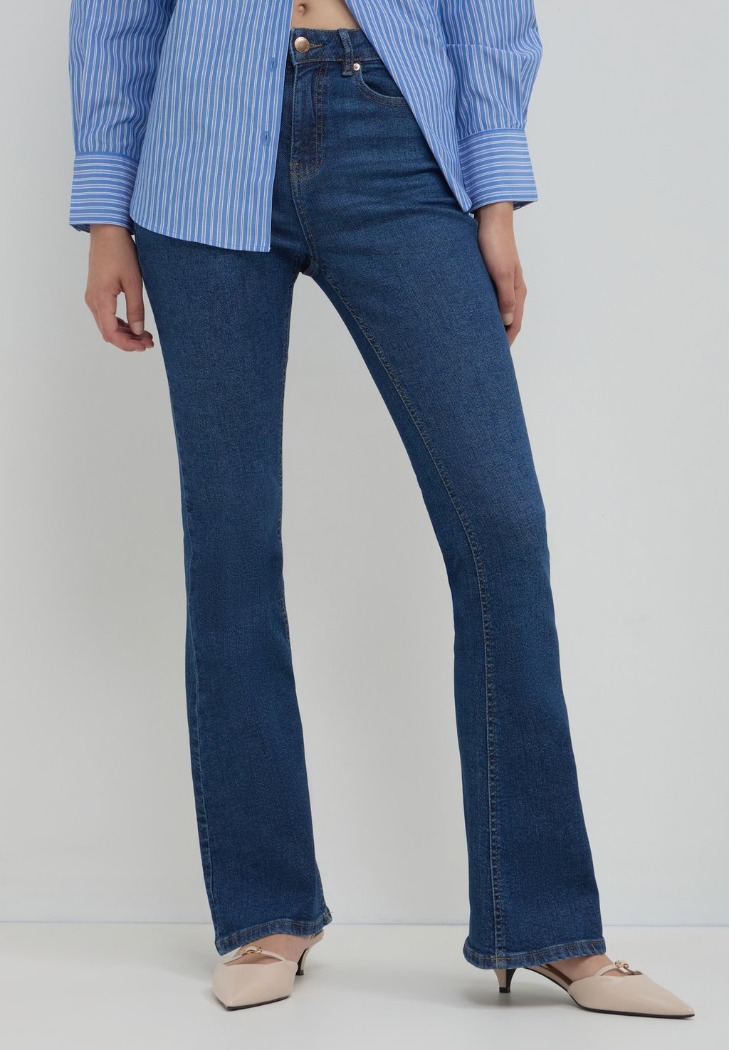 Расклешенные джинсы Calliope, синий
Расклешенные джинсы Calliope, синий