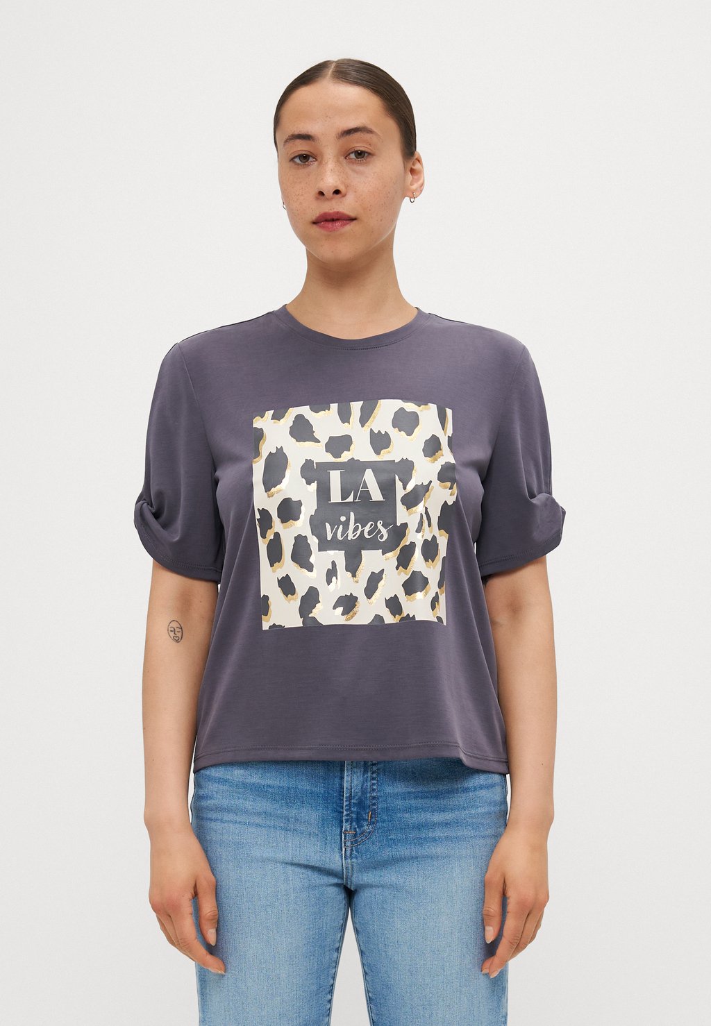 Футболка с принтом ONLFREE LIFE CREATE ONLY Petite, черный
Футболка с принтом ONLFREE LIFE CREATE ONLY Petite, черный