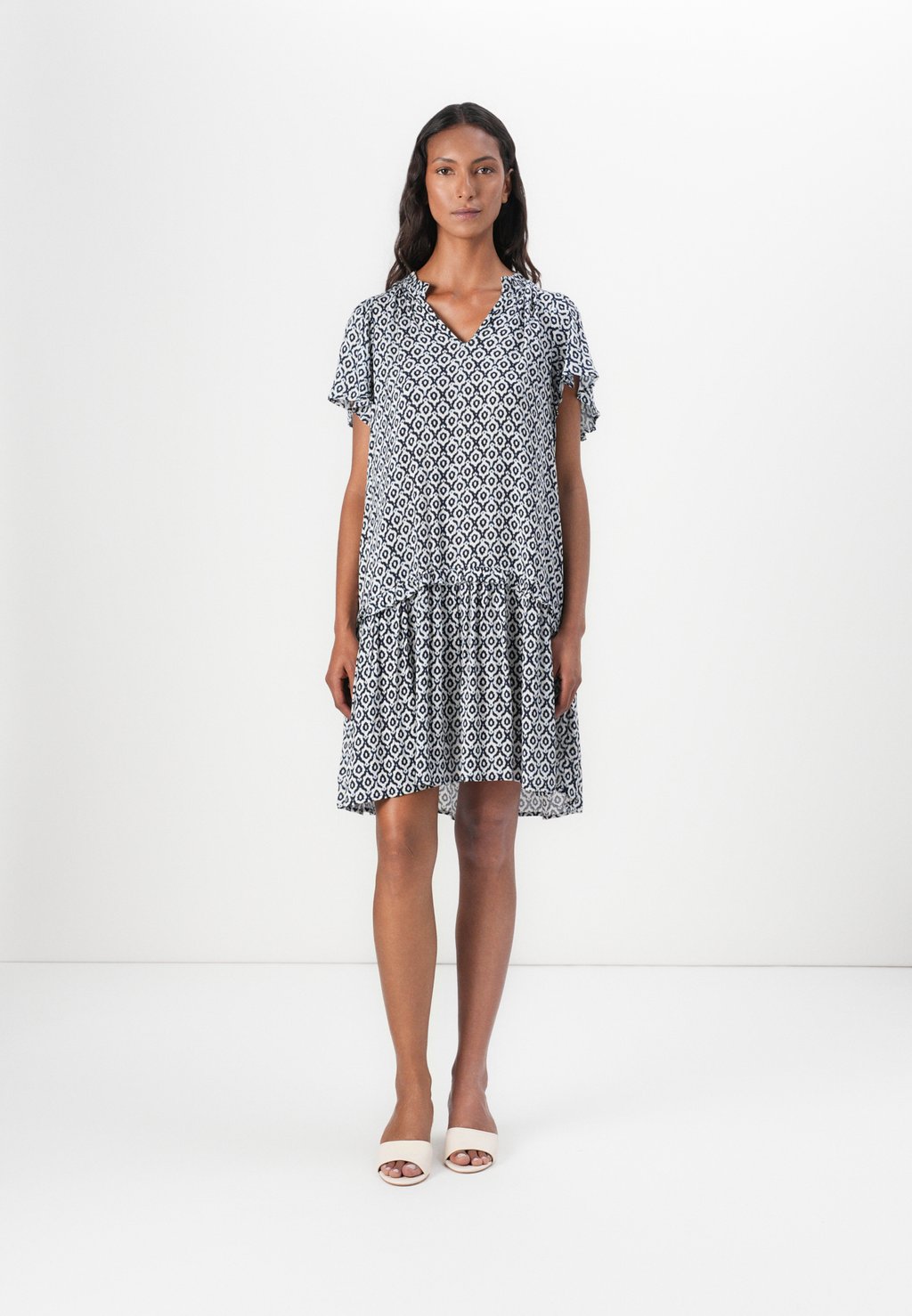 Повседневное платье IHMARRAKECH ICHI, мультиколор
Повседневное платье IHMARRAKECH ICHI, мультиколор