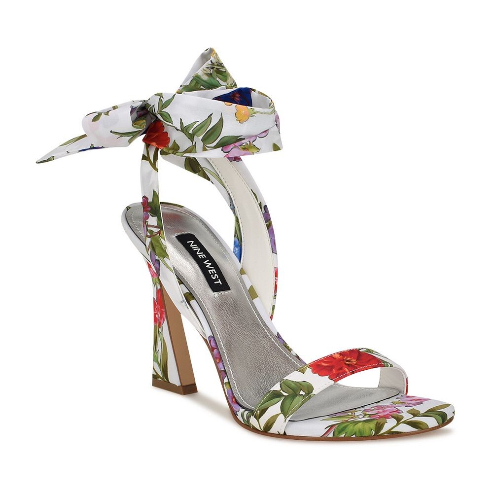 Женские модельные босоножки на каблуке Nine West Kelsie, цвет White Garden Print
Женские модельные босоножки на каблуке Nine West Kelsie, цвет White Garden Print