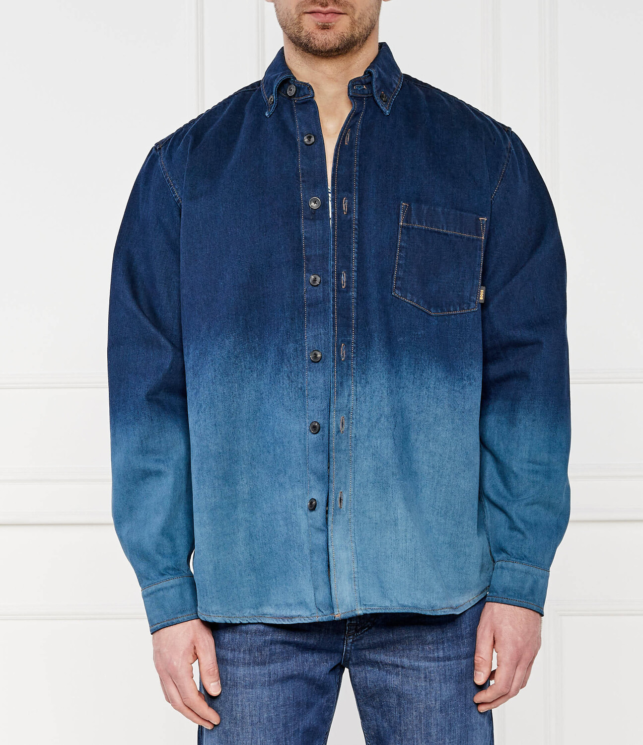 Джинсовая рубашка BOSS ORANGE Lambey Regular Fit, темно-синий
Джинсовая рубашка BOSS ORANGE Lambey Regular Fit, темно-синий