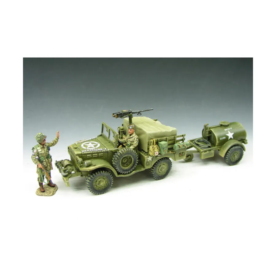 Грузовик и прицеп для перевозки оружия, World War II - D-Day - American (1:30)
Грузовик и прицеп для перевозки оружия, World War II - D-Day - American (1:30)